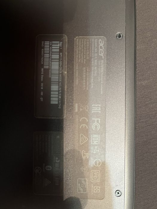 Sprzedam tablet-laptop.