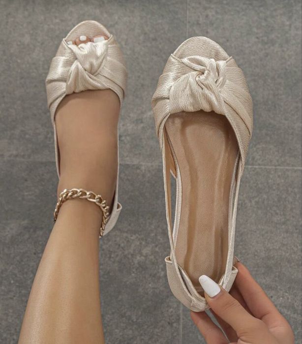 Buty damskie półbuty beżowe eleganckie 37