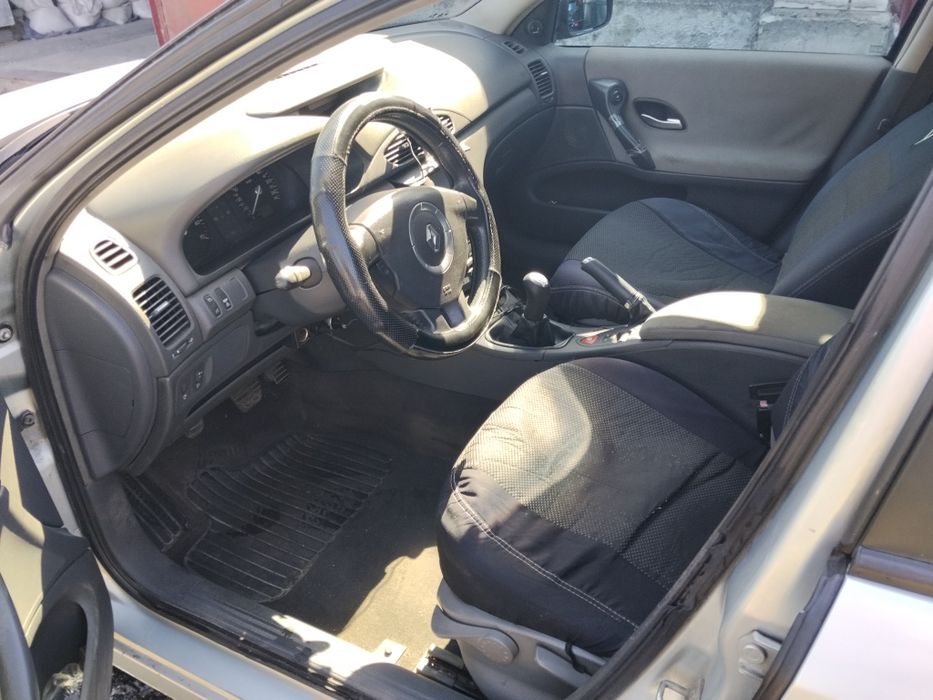 Продам Reno Laguna 2  2003,1,8,газ-бензин