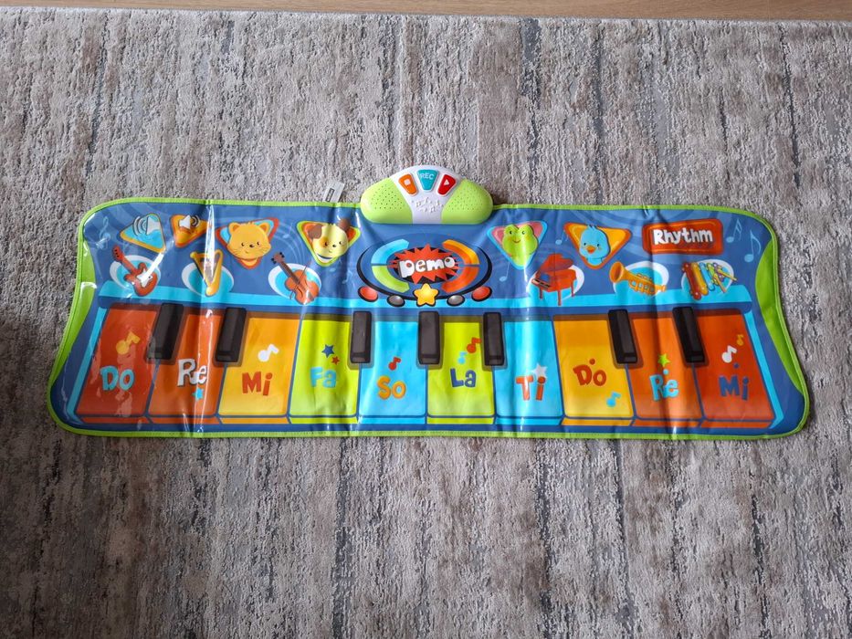 Mata muzyczna, nagrywająca do tańczenia Winfun