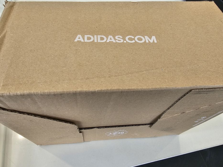 Adidas Yeezy Slide in Azure