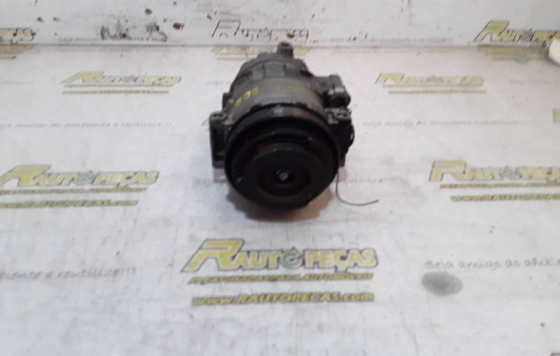 Compressor do ac - mercedes-benz e-class (w210) | 95 - 03