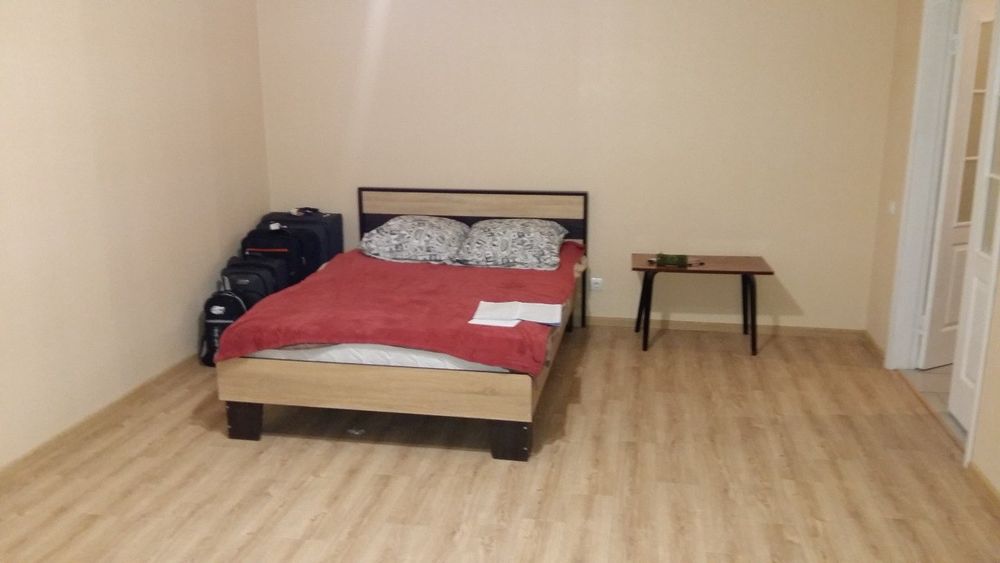 Продам 1 велику кімнатну квартиру на Харківській в Еспланаді