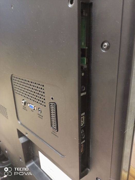 Телевизор PHILIPS 40PFL5606H/58