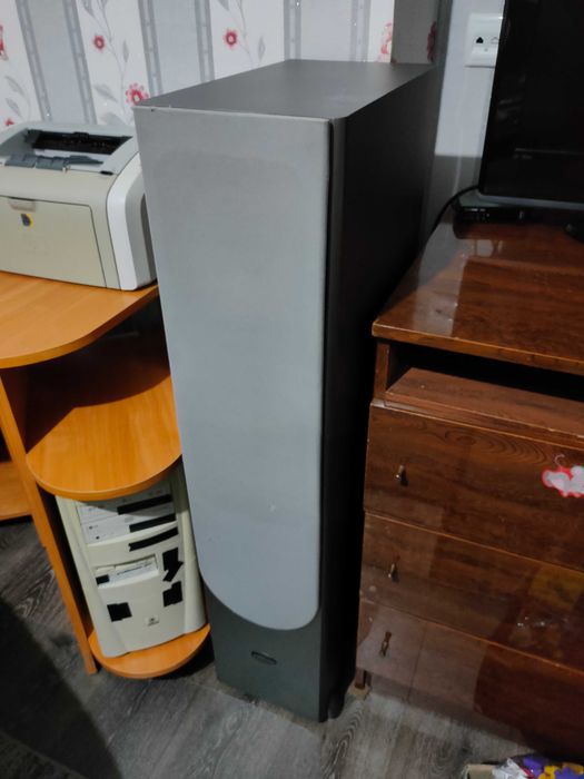 АКУСТИКА 2*300Вт - Ultimate stage 5.1