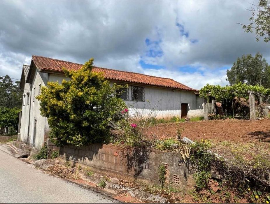 MORADIA M3+1 EM FARELO, PENELA