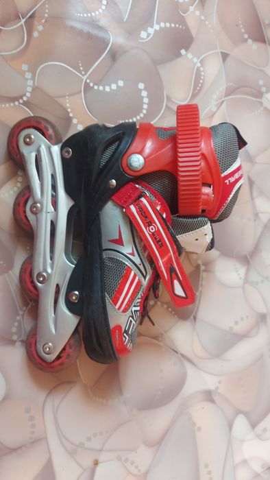 Продам ролики детские размер 32-35