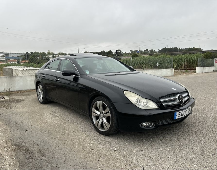 Mercedes-Benz CLS320 CDI Aceito Retoma