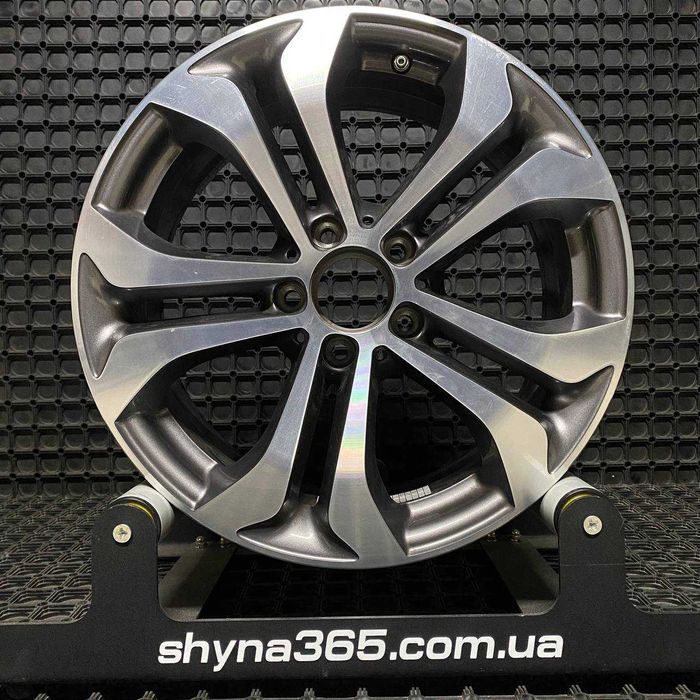 Диски б/у MERCEDES R17 PCD 5X112 AUDI VW Мерседес A2534010600