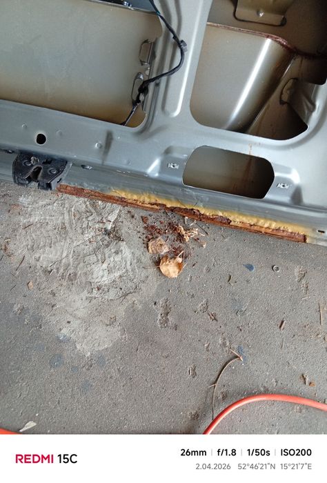 Klapa bagażnika opel astra j kombi