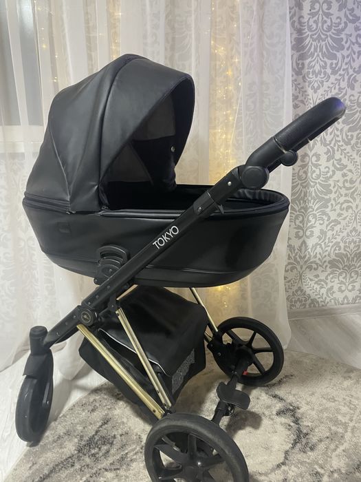 Продам коляску стан як на фото!