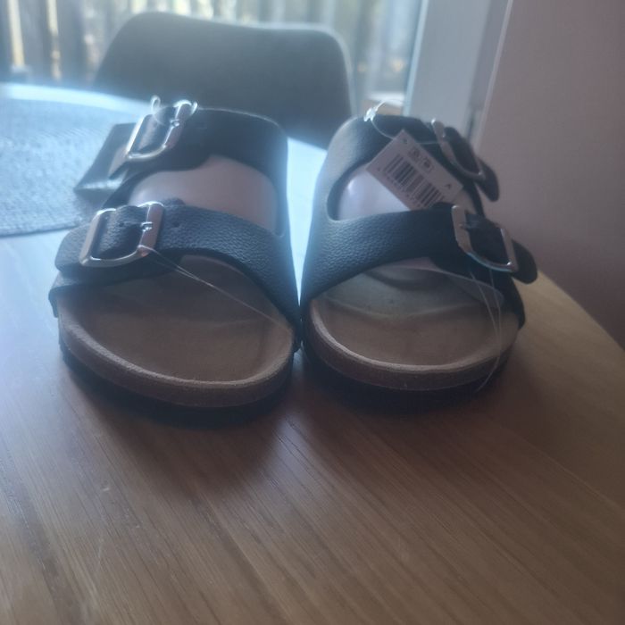 Nowe klapki roz 39 a'la birkenstock