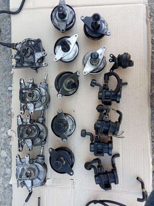 Клапан ЕГР, Вакуумний насос Опель Астра ж, Вектра Б, Зафира Соленоид