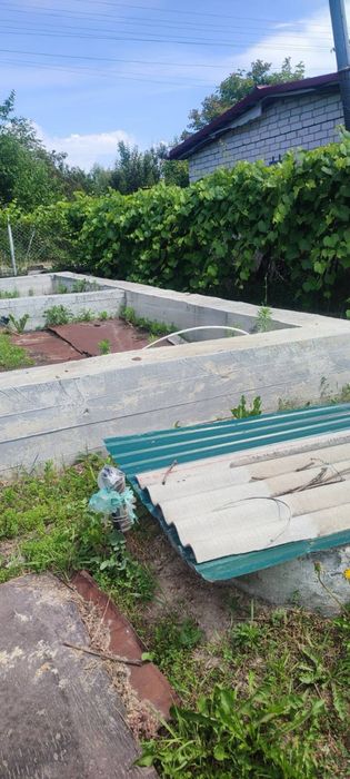 Продам будиночок з залитим фундаментом 7*5,5 м с.Сулимівка (дачний кооператив)