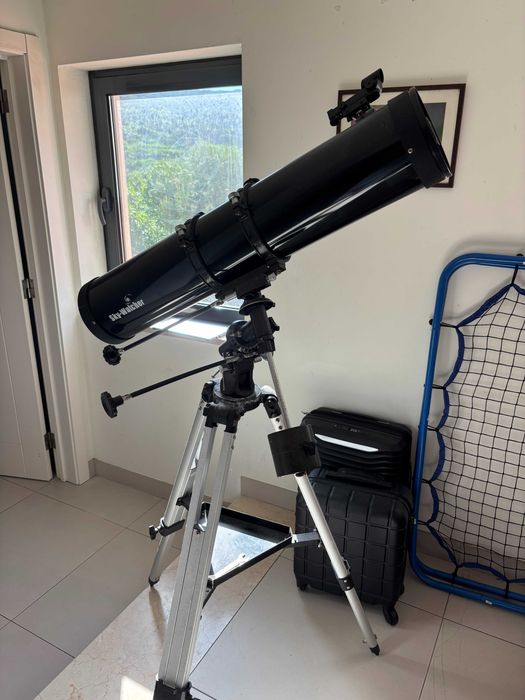 Telescópio Sky-Watcher Explorer 130/900 EQ2