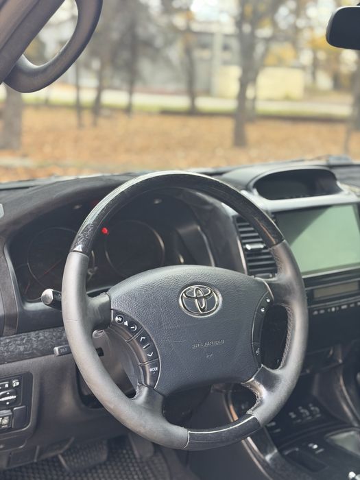 Toyota Prado 4.0 ГАЗ бензин полный привод
