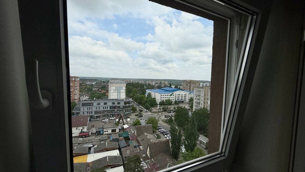 1 кім квартира в центрі м. Ірпінь , під сертифікат.