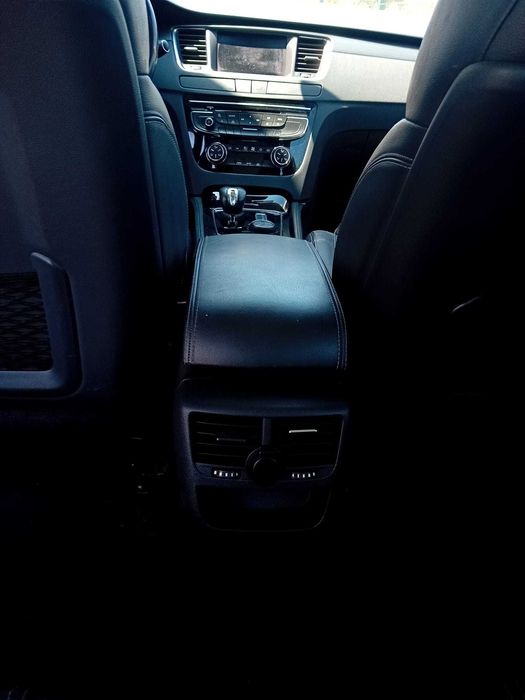 Peugeot 508 2012/09 Híbrido/ Diesel 172 000 km