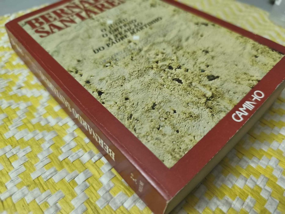 Bernardo Santareno 

O Judeu 
O Inferno
A traição do Padre Martinho