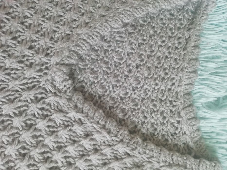 Sweterek robiony na drutach szary S/M