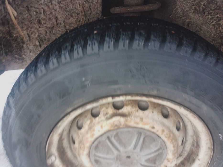 Продам ВАЗ 2103.