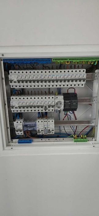 Equipa de Eletricistas em Lisboa