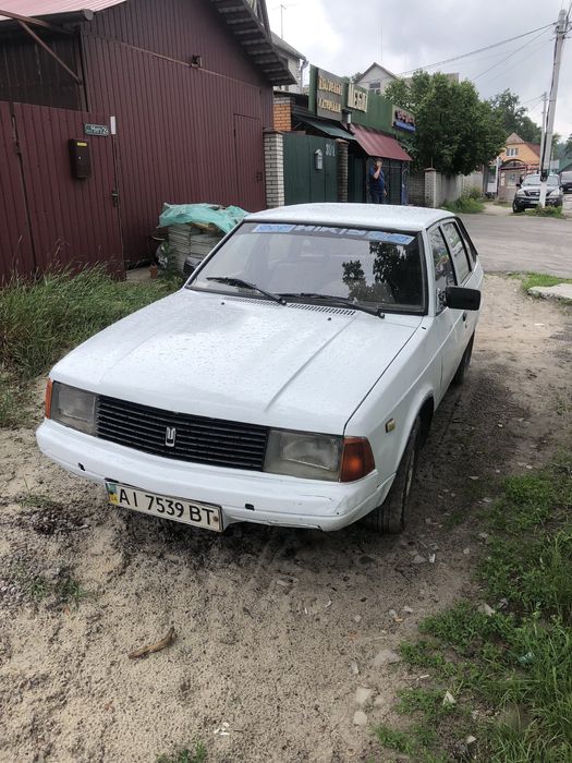 Продам москвича 2141 мотор ВАЗ 1.6 газ бензин