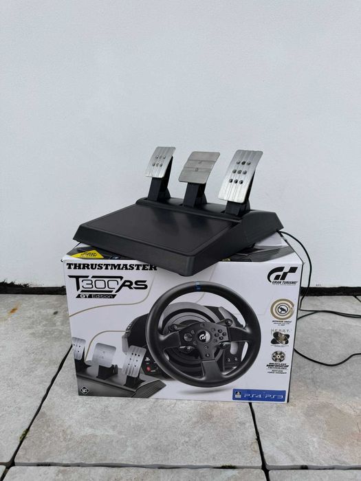 Volante + Base Thrustmaster T300RS-GT com pedais T3PM