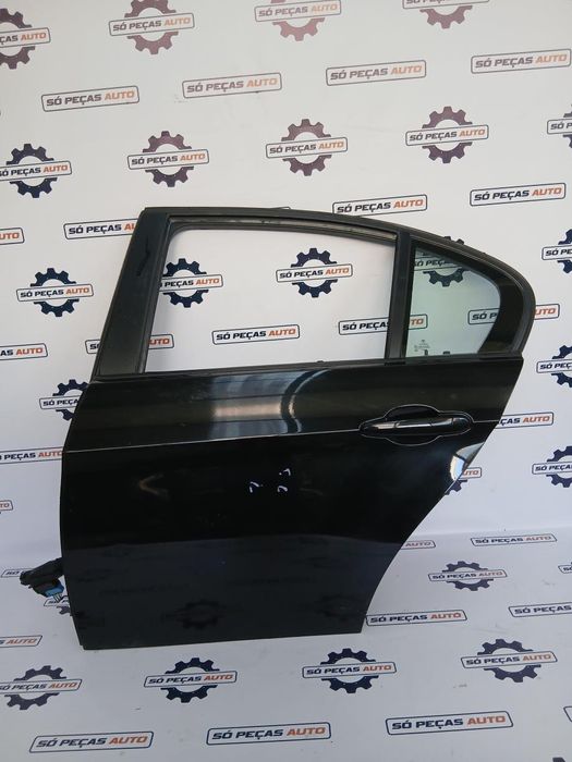PORTA TRASEIRA ESQUERDA PRETO BMW 320D 2.0D E90 ANO: 2011