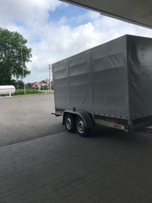 Причіп двовісний із тентом