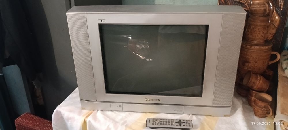 Телевизор Panasonic  TX-21PS70 японское качество