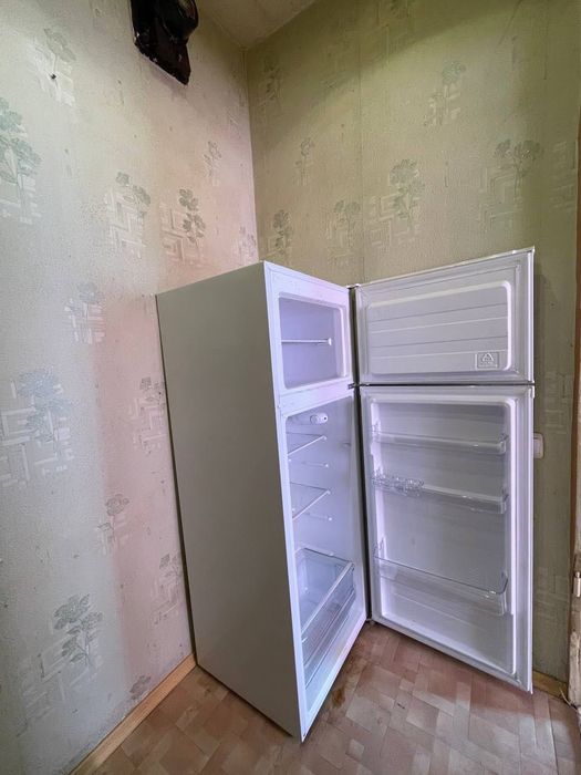Продаж 2х кімнатної квартири біля парку Зелений Гай