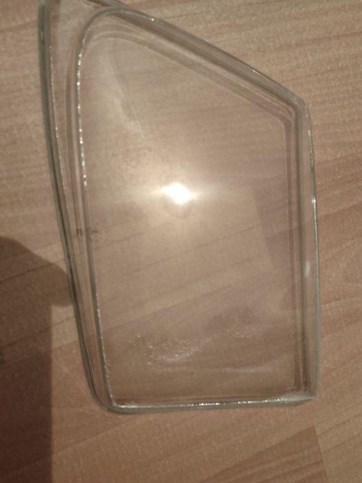 Скло для фар Мерседес Віто 638