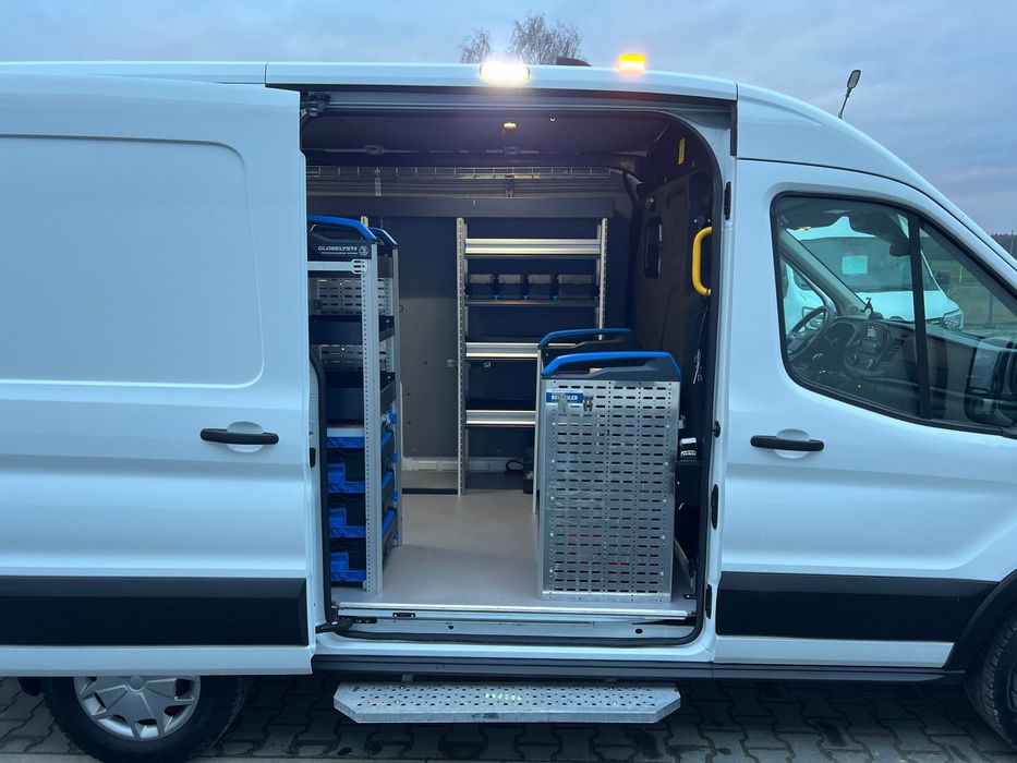 Ford Transit L2H2 2.0 TDCI SORTIMO Zabudowa Warsztatowa Warsztat Mobilny FV23%  Serwis MOBILNY / 2x Webasto / Przetwornica Clayton 230v Regały Sortimo