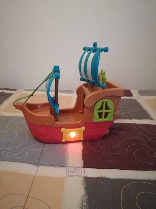 Vendo barco dos piratas