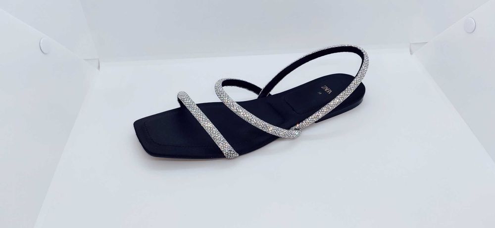 Босоніжки Босоножки со стразами Zara оригинал