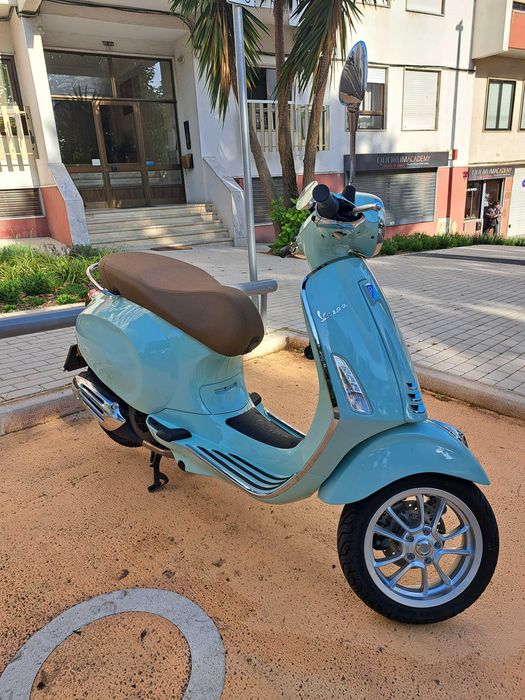 Vespa primavera 125