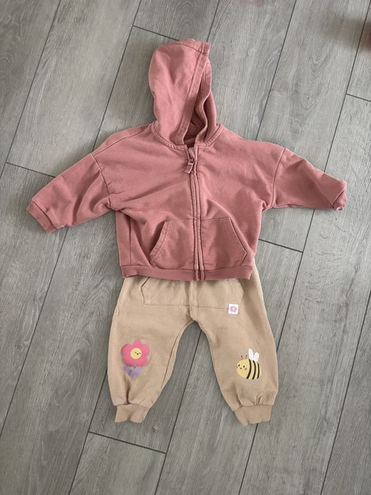 Костюм для дівчинки