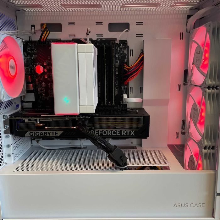 Komputer I9 12900 RTX 5070 32GB 2TB Gamingowy