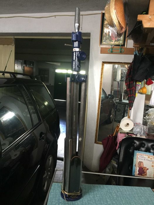 Suporte para Vídeos Fotos Colunas de Son