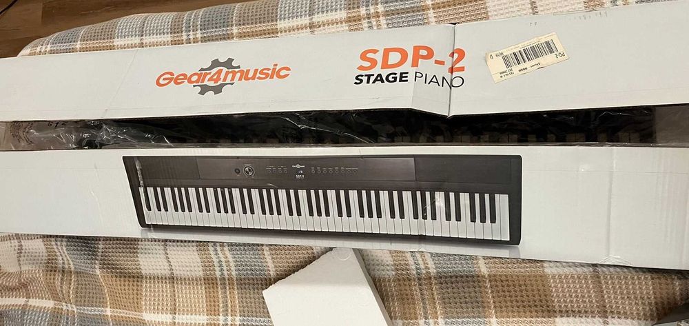 Piano de Palco da Gear4music