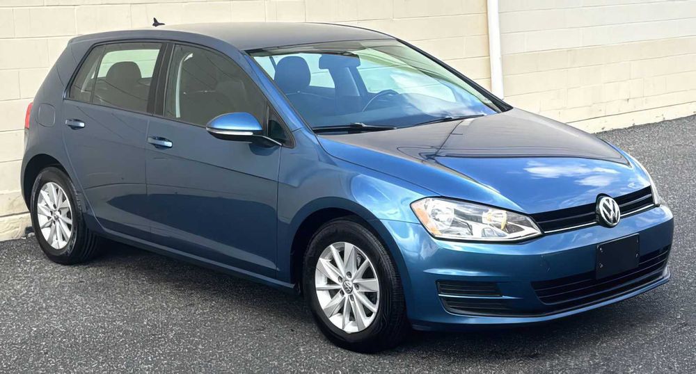 Volkswagen Golf      2015