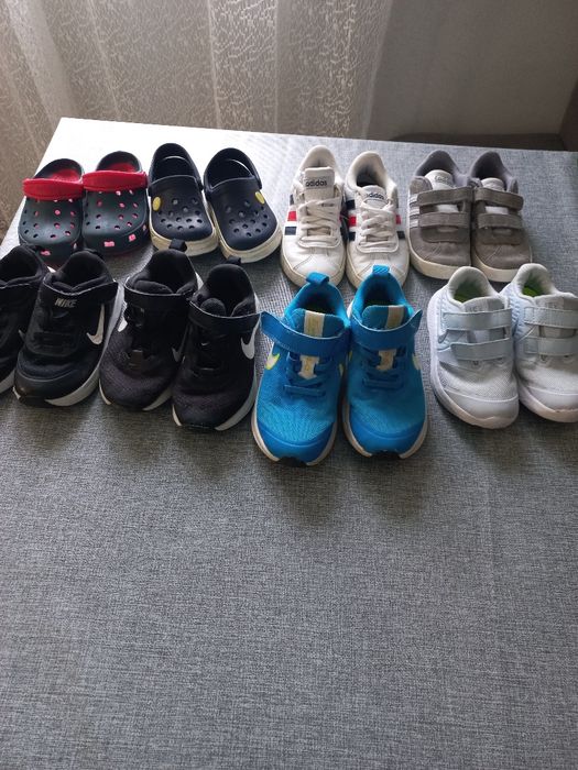Vende se lot  sapatos  Nike,adidas  Crocs