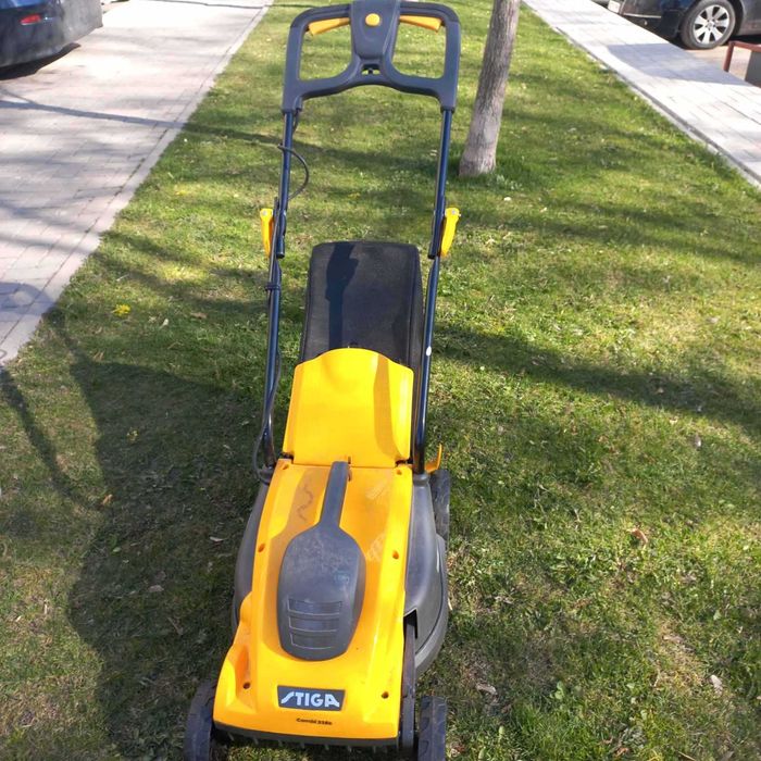 Газонокосарка "Штіга" 4000грн