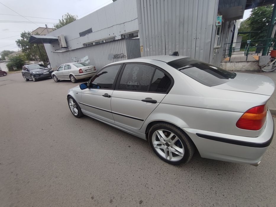 Продам BMW E46 318i