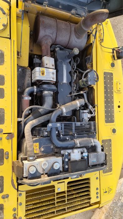 Экскаватор Komatsu PC 210 LC , 2012 г , гус 90 см