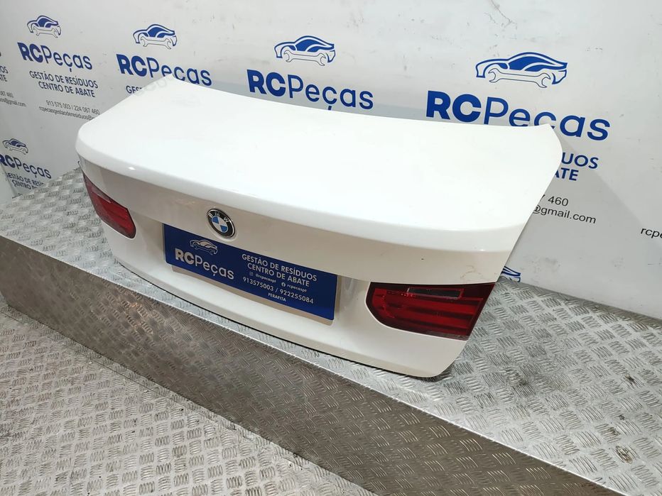 Porta Tampa Mala BMW Serie 3 F30 Sedan Carro F80 M3 camara traseira