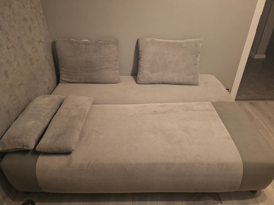 Sofa trzyosobowa