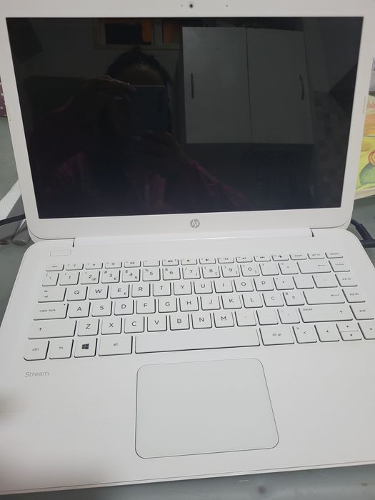 HP STREAM loptop 14