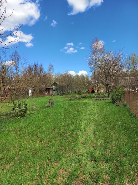 Продам дачу в черте города